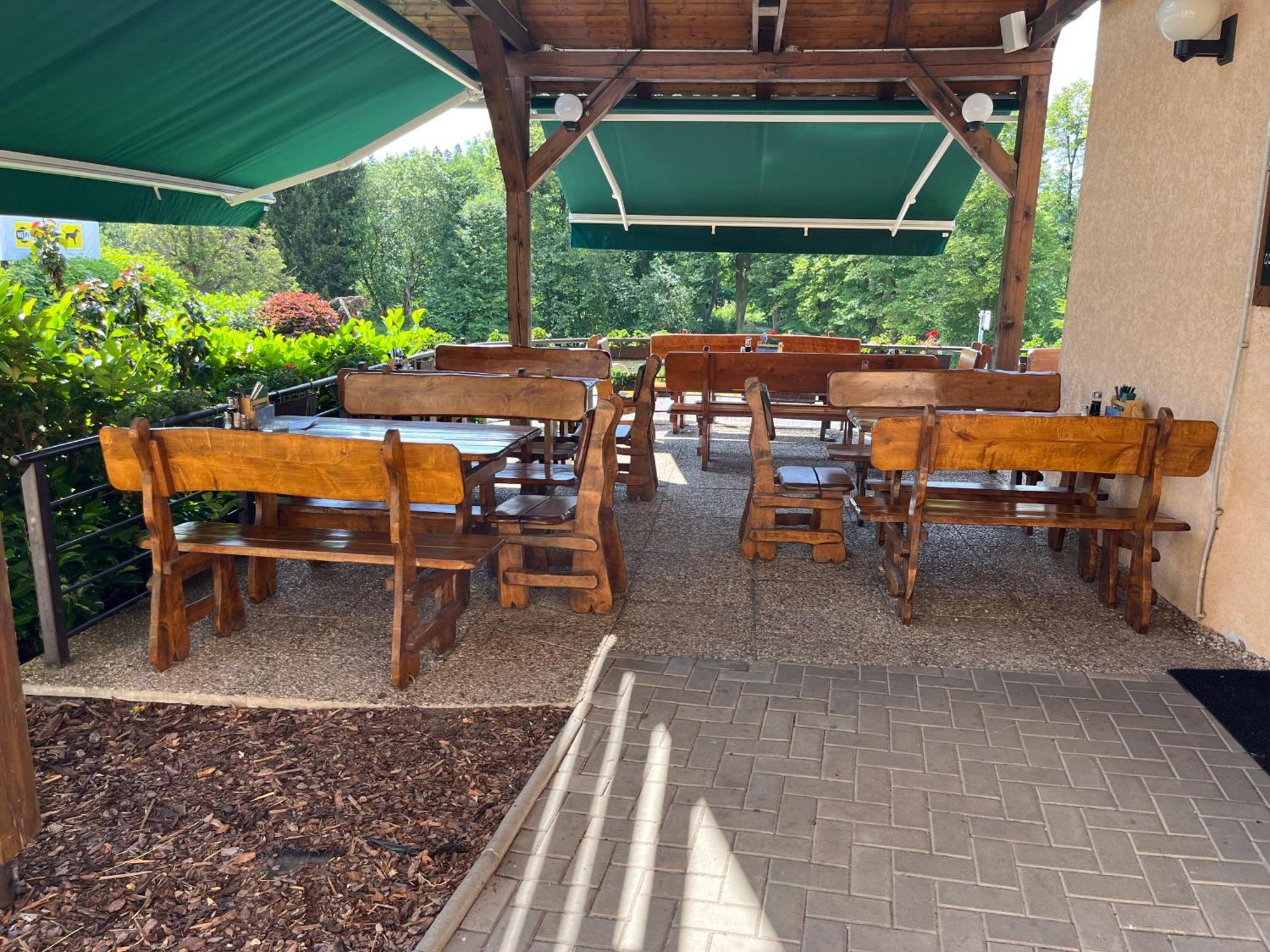 Pensjonat A Restaurace Lemberk *